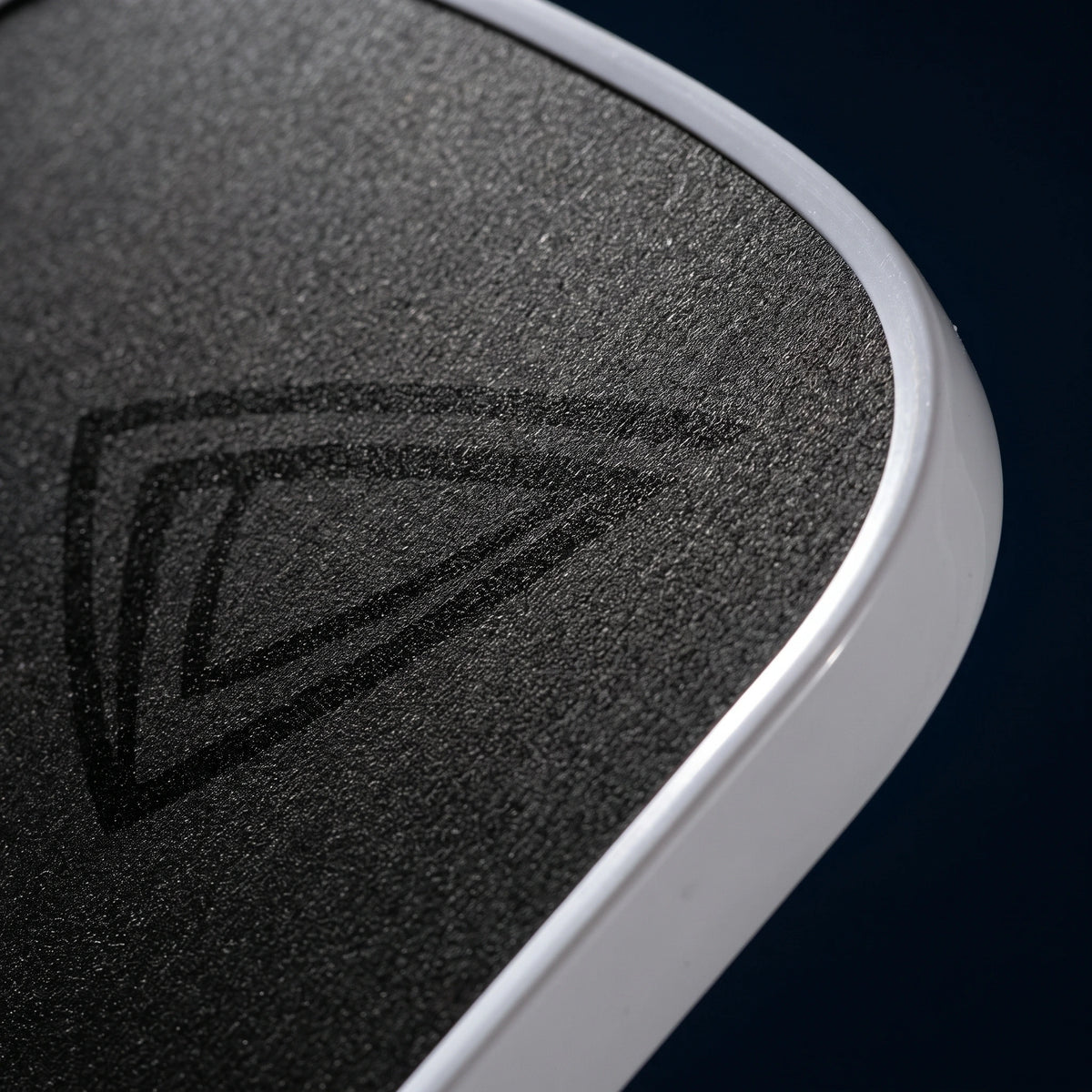 Raquette de pickleball Pro Voltick Raw Carbon — détail